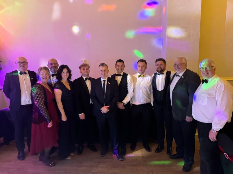  Nigel Owens with key members of Llangwm RFC